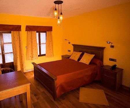 Hotel La Casa Grande Ourense Room photo