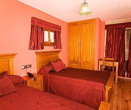 Hotel La Casa Grande Ourense Room photo